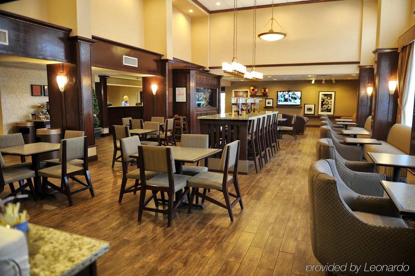 Hampton Inn&suites Hotel