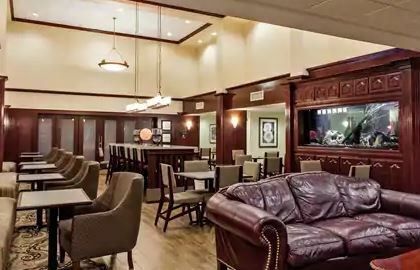 Hampton Inn&suites