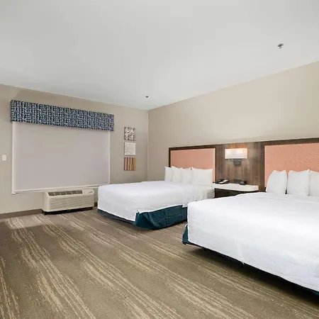 Hampton Inn & Suites Harlingen Exterior photo